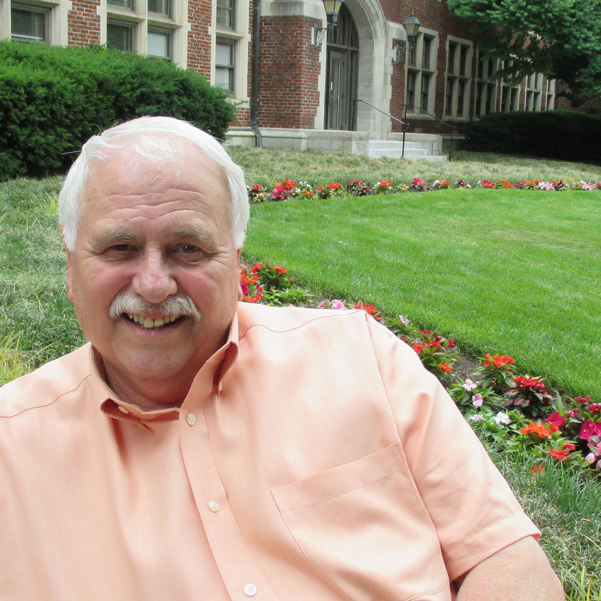 Picture of David Kirkpatrick in front of Morgan Hall