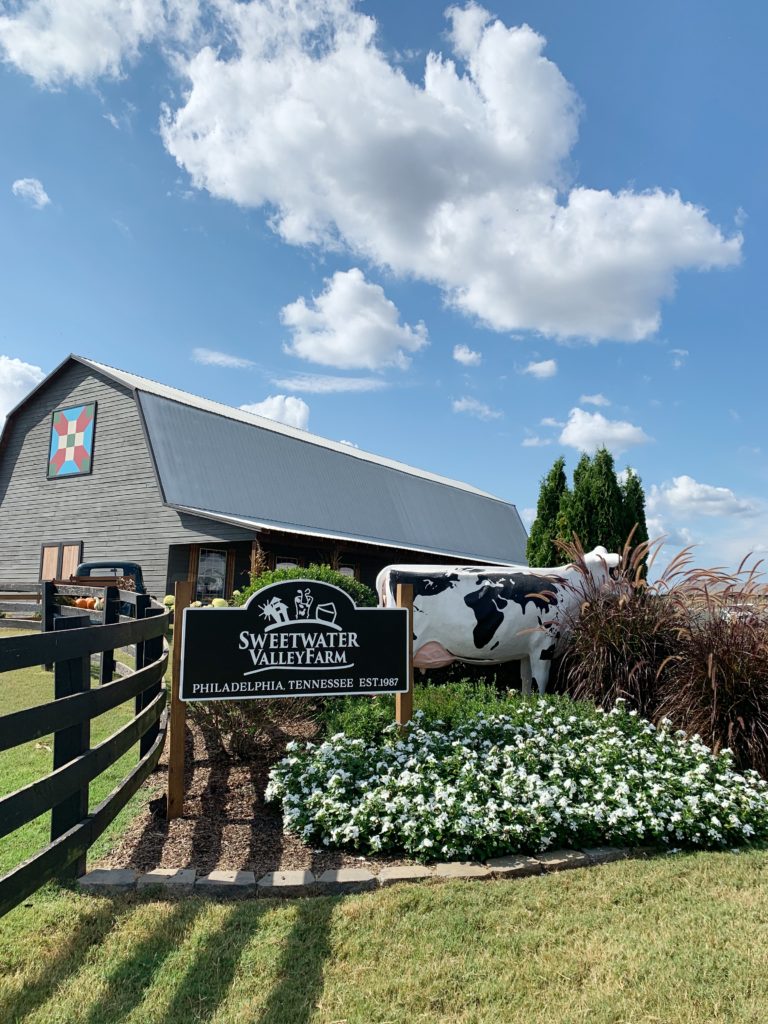 sweetwater valey farm signage and barn