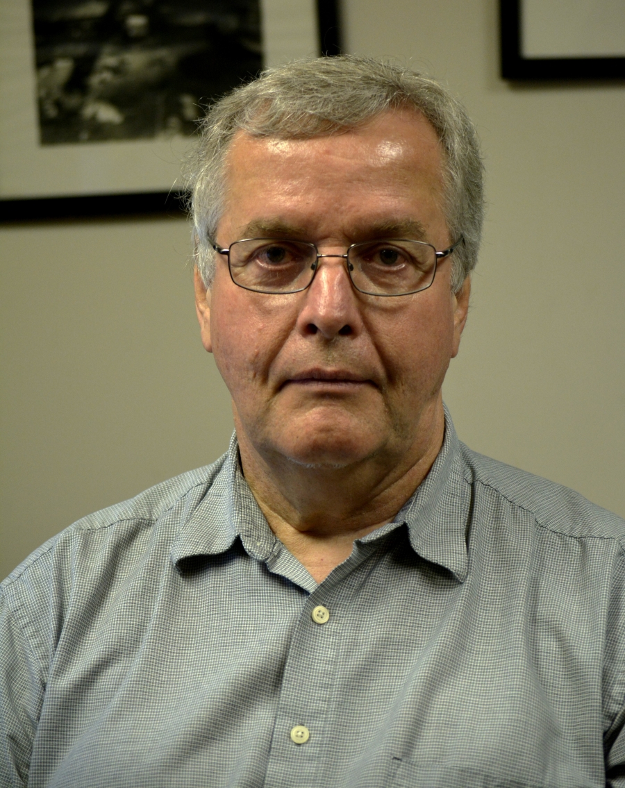Headshot of Daniel Yoder.
