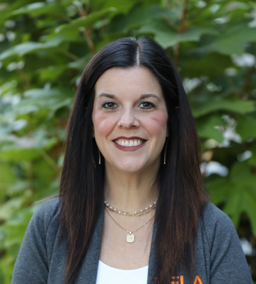 Headshot of Lacy Yeley.