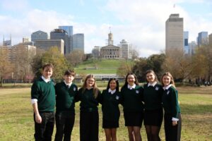 A group of 4-H students.